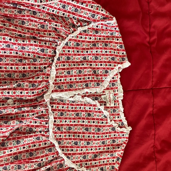 Lanz of Salzburg nightgown - Picture 5 of 6